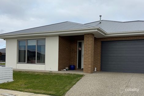 Property photo of 8 Bega Street Armstrong Creek VIC 3217