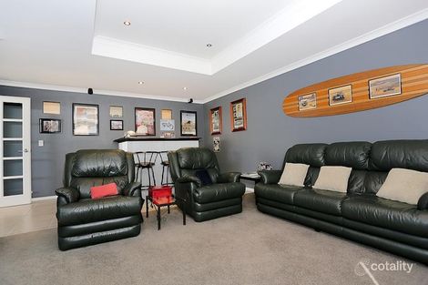 Property photo of 2 Riceflower Boulevard Halls Head WA 6210