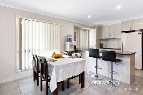 Property photo of 29 Lachlan Lane Hillcrest QLD 4118