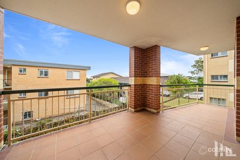 Property photo of 4/52 Kitchener Street Coorparoo QLD 4151