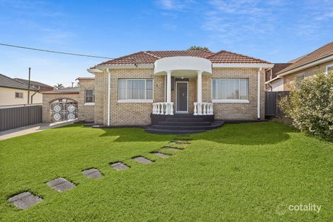 Property photo of 21 Oxlade Street Warrawong NSW 2502