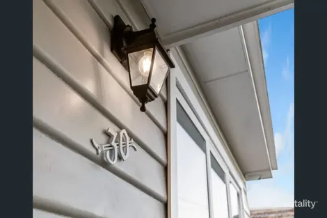 Property photo of 30 Chapman Street Sunshine VIC 3020