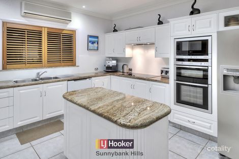 Property photo of 17 Poinciana Crescent Stretton QLD 4116