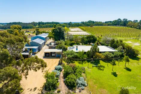 Property photo of 207 Sand Road McLaren Flat SA 5171