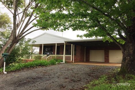 588 Hume St, Middle Ridge, QLD 4350