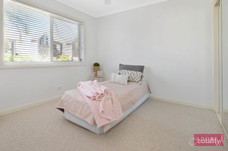 Property photo of 4/4 Lisa Place Sunshine Bay NSW 2536