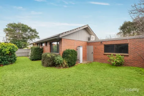 Property photo of 2/31 Strathallan Road Macleod VIC 3085