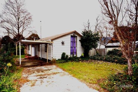 19 Freeburgh Ave, Mount Beauty, VIC 3699