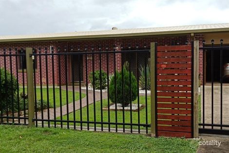 26 English St, Manunda, QLD 4870