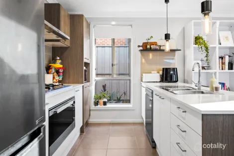 Property photo of 37 Matthias Street Riverstone NSW 2765