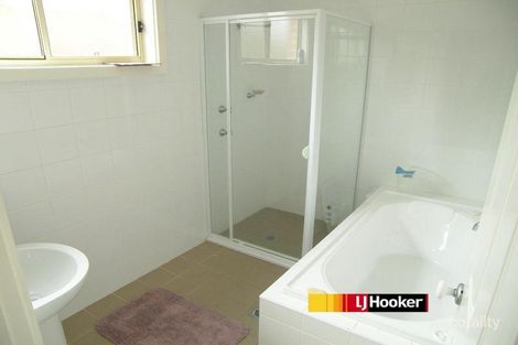 Property photo of 44 Winten Drive Glendenning NSW 2761