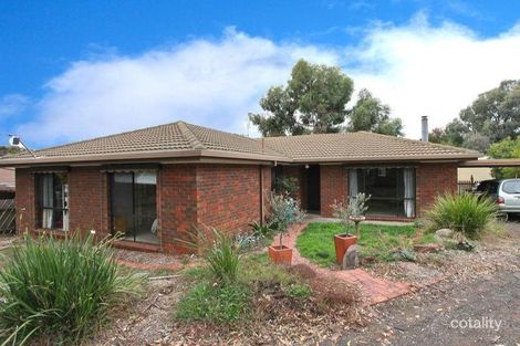 Property photo of 16 Sherman Crescent Spring Gully VIC 3550