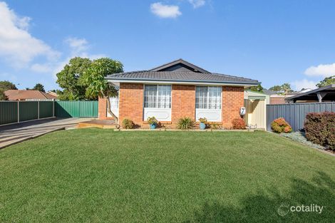 3 Antonio Cl, Rosemeadow, NSW 2560
