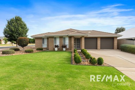 Property photo of 12 Warambee Street Glenfield Park NSW 2650