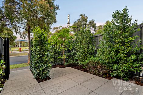 Property photo of 67 Ulmara Parkway Maidstone VIC 3012
