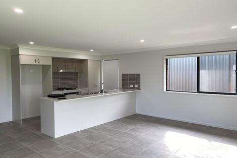 Property photo of 4 Morecambe Circuit Thornton NSW 2322