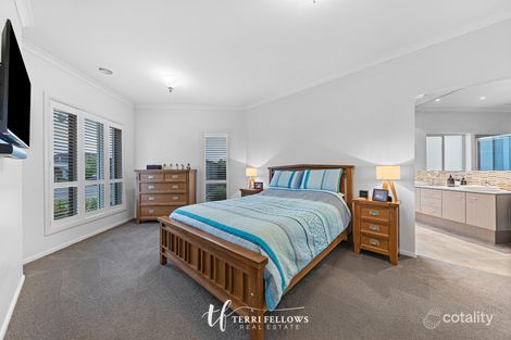 Property photo of 81 Arena Parade Officer VIC 3809