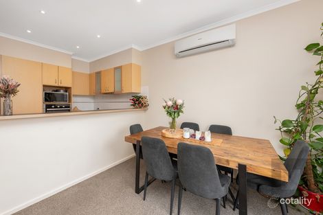 Property photo of 6 Amberlea Circuit Taylors Hill VIC 3037