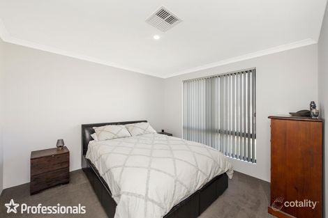 Property photo of 18 Baggot Road Hilbert WA 6112