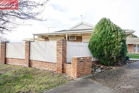 Property photo of 1/8 Lomond Court West Wodonga VIC 3690