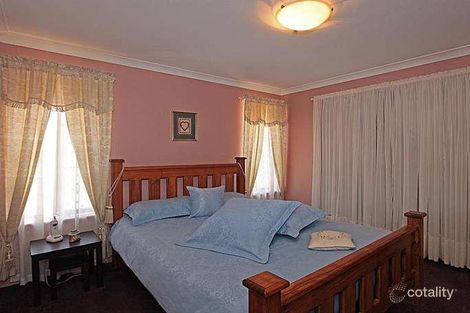 Property photo of 4 Karoonda Street Armadale WA 6112