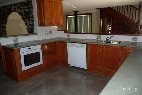 Property photo of 2 Bowen Place Orange NSW 2800