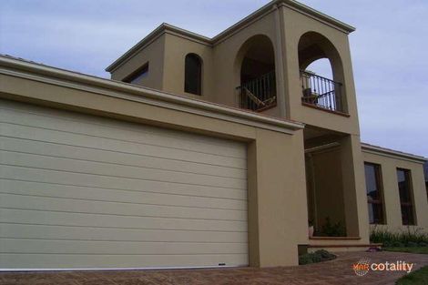 38 Dorothy Cres, Mornington, VIC 3931