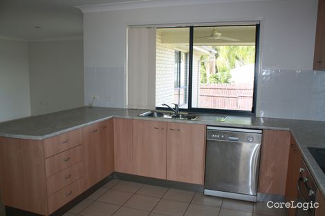 Property photo of 16 Sanctuary Drive Ashfield QLD 4670
