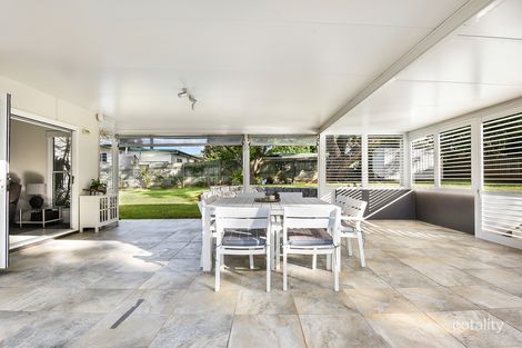 Property photo of 8 Ross Street Mount Lofty QLD 4350