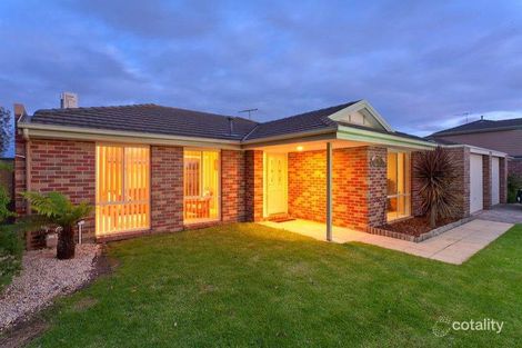 10 Parkland Dr, Chelsea, VIC 3196
