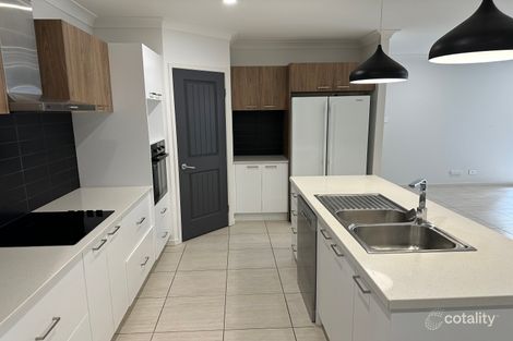 Property photo of 21 Celeste Court Springwood QLD 4127