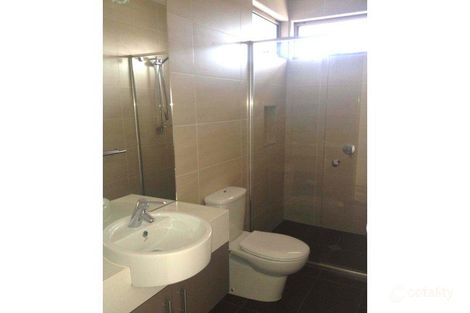 Property photo of 13 Dalgety Drive Ascot Vale VIC 3032