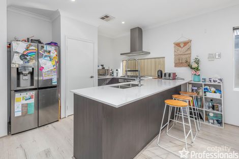 Property photo of 41 Kingscliff Drive Golden Bay WA 6174
