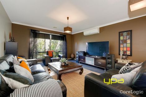 Property photo of 17 Field Street Manor Lakes VIC 3024