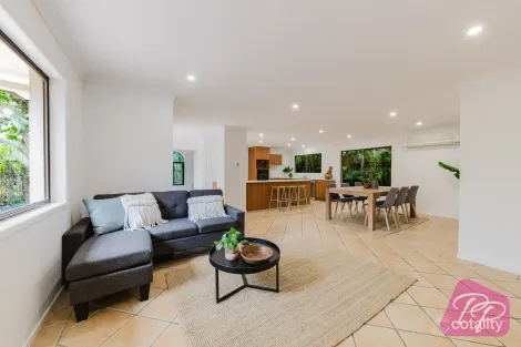 Property photo of 6 Coonardoo Close Jindalee QLD 4074