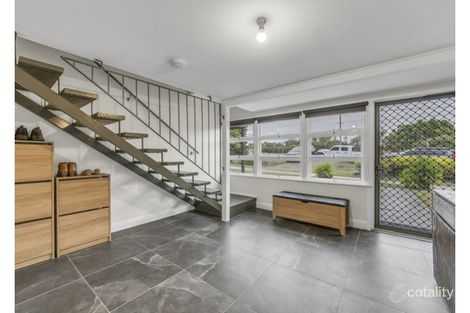 Property photo of 4 Owen Street Raceview QLD 4305