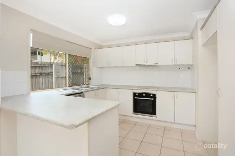 Property photo of 1/23 Nikau Crescent Nerang QLD 4211