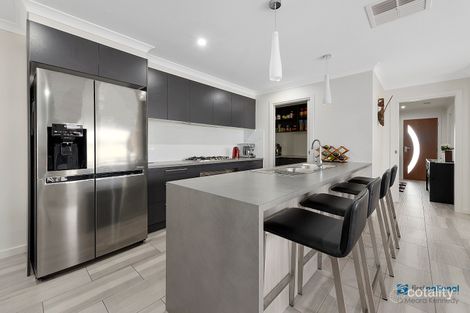 Property photo of 71 Zorro Drive Yarrawonga VIC 3730