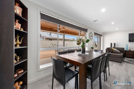 Property photo of 71 Zorro Drive Yarrawonga VIC 3730