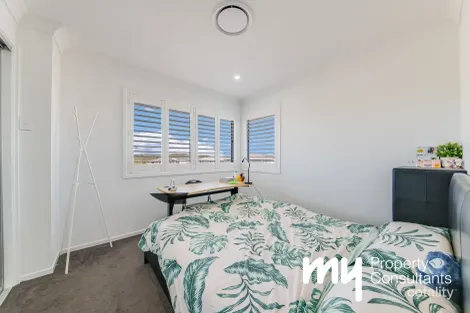 Property photo of 53 Hinton Loop Oran Park NSW 2570