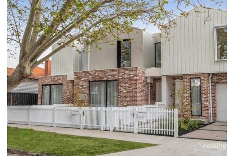 16b Gladstone St, Coburg, VIC 3058