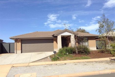 20 Villiers Dr, Point Cook, VIC 3030