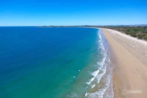 Property photo of 13 Beachside Place Shoal Point QLD 4750