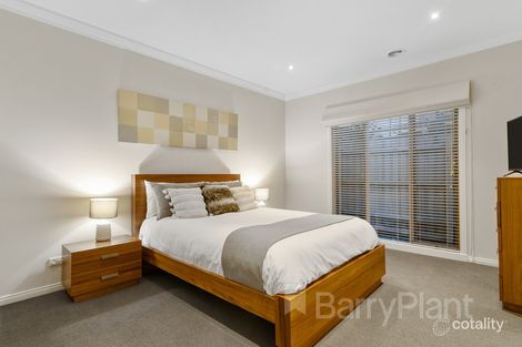 Property photo of 28B Riddell Road Wantirna South VIC 3152