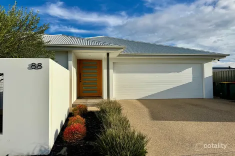 88 Gillmartin Dr, Griffith, NSW 2680