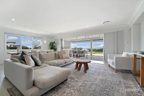 Property photo of 1 Stollard Street Catherine Hill Bay NSW 2281