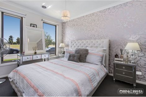 Property photo of 47 Wilkiea Crescent Cranbourne North VIC 3977