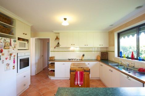 6 Campbell Ave, West Wodonga, VIC 3690