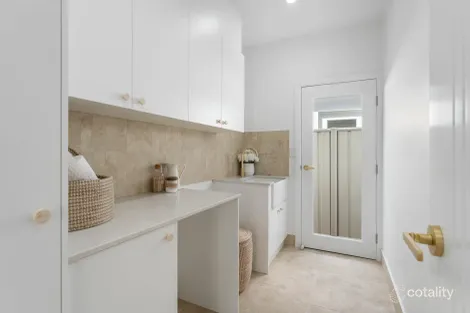 Property photo of 9 Quadrant Place Goulburn NSW 2580