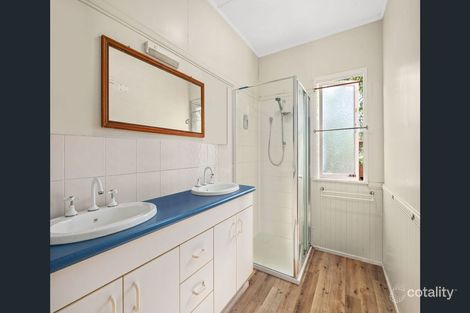 Property photo of 68 Fig Tree Pocket Road Chapel Hill QLD 4069